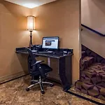 Best Western Manhattan Inn