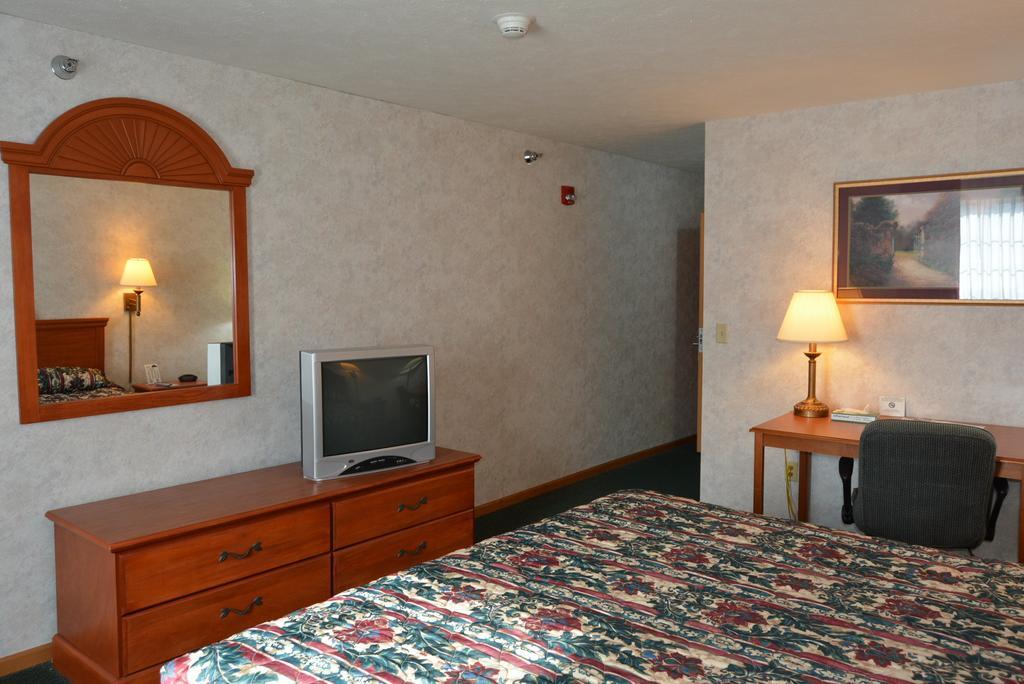 The Royal Inn - Manhattan Motel