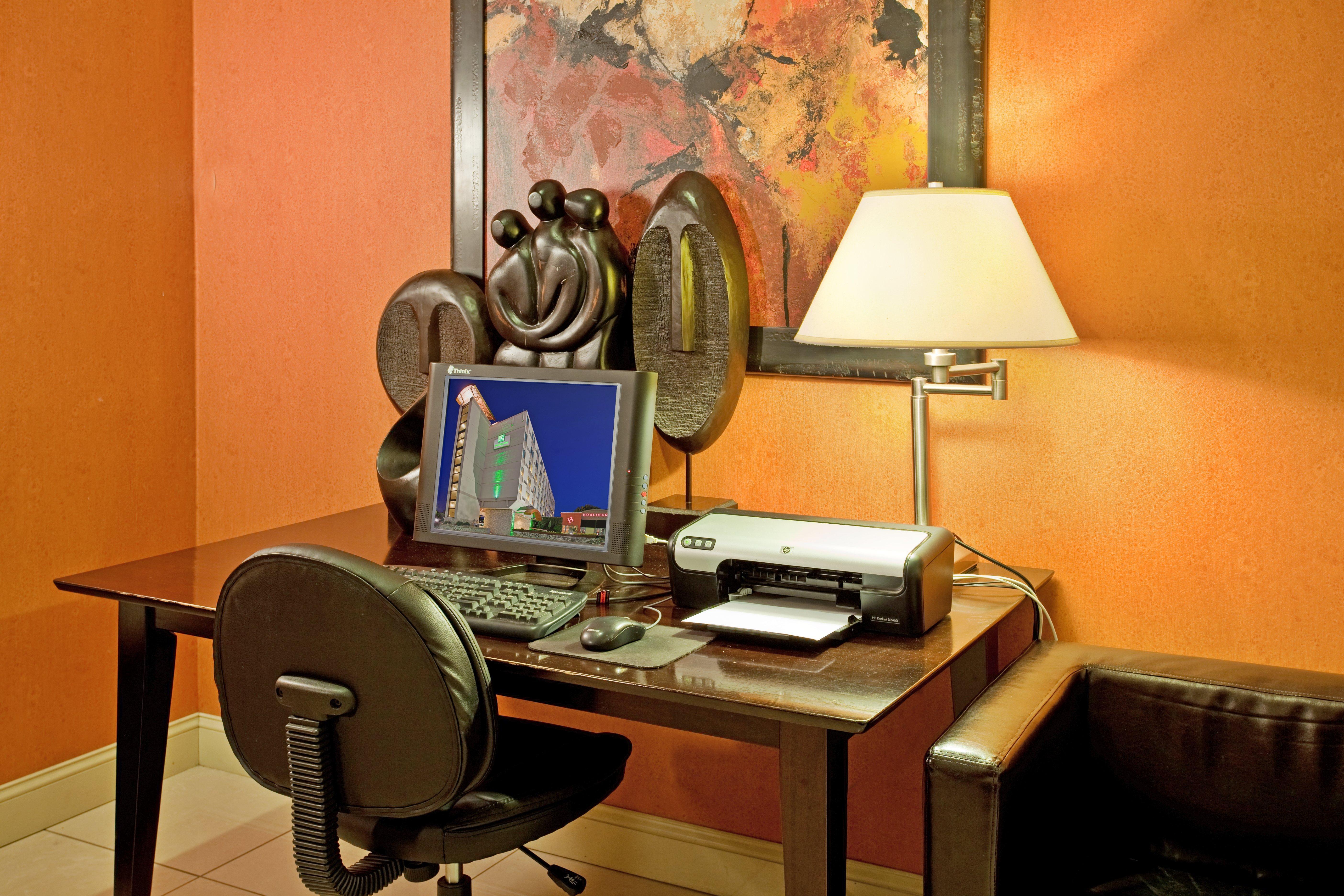 Hotel At The Campus By Ihg Manhattan