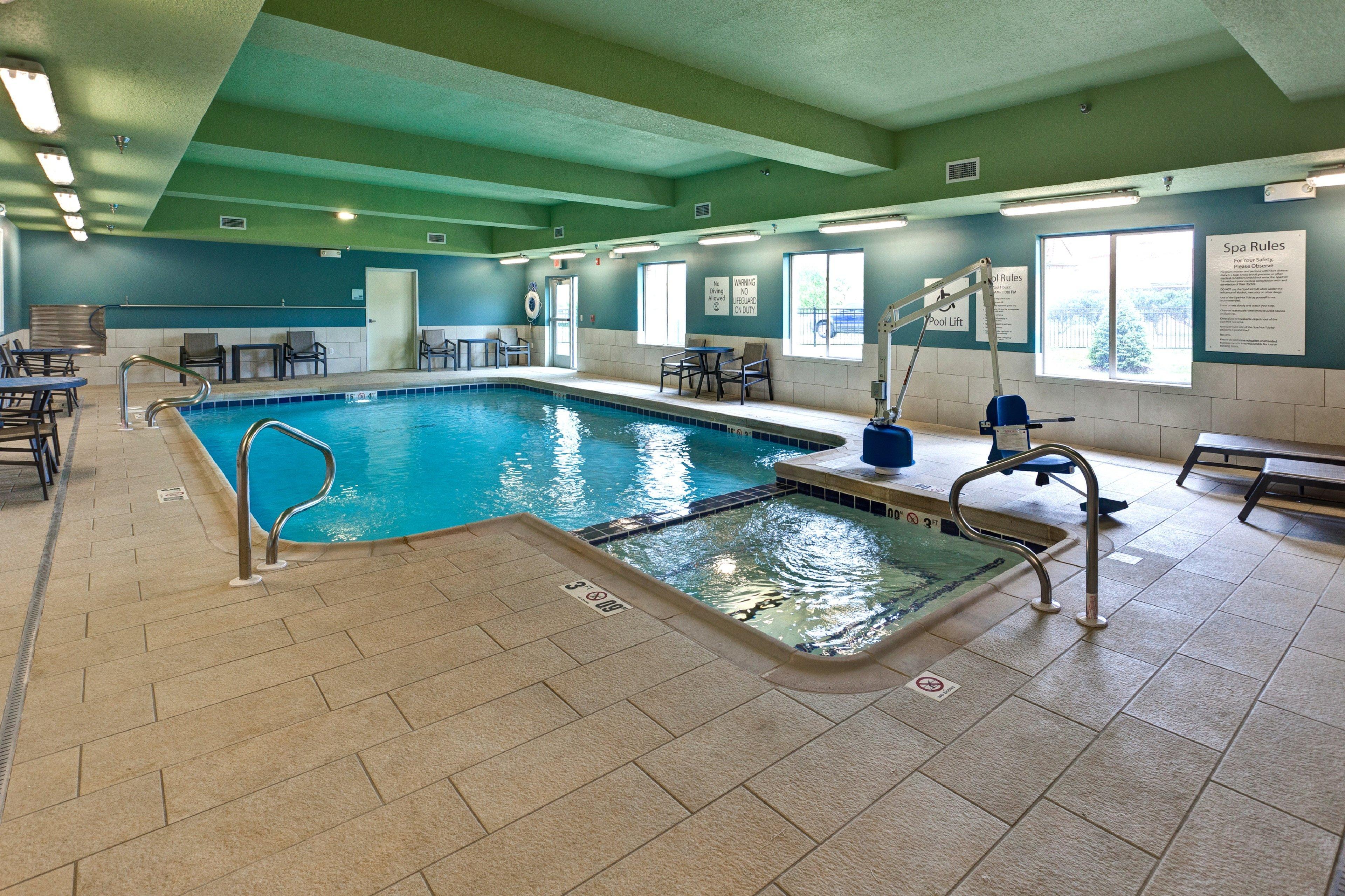 Hotel Express & By Ihg 2*