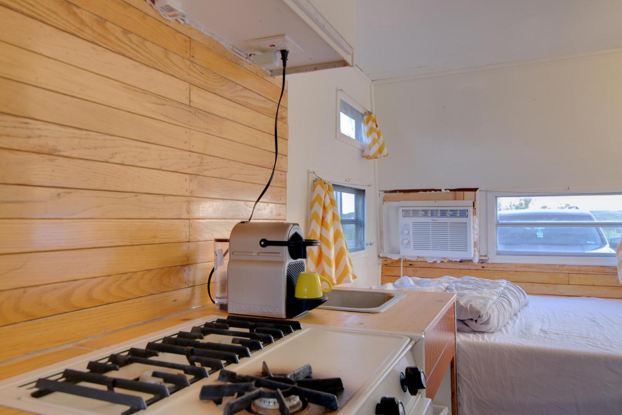 Little Apple Wander Camper Campsite Manhattan