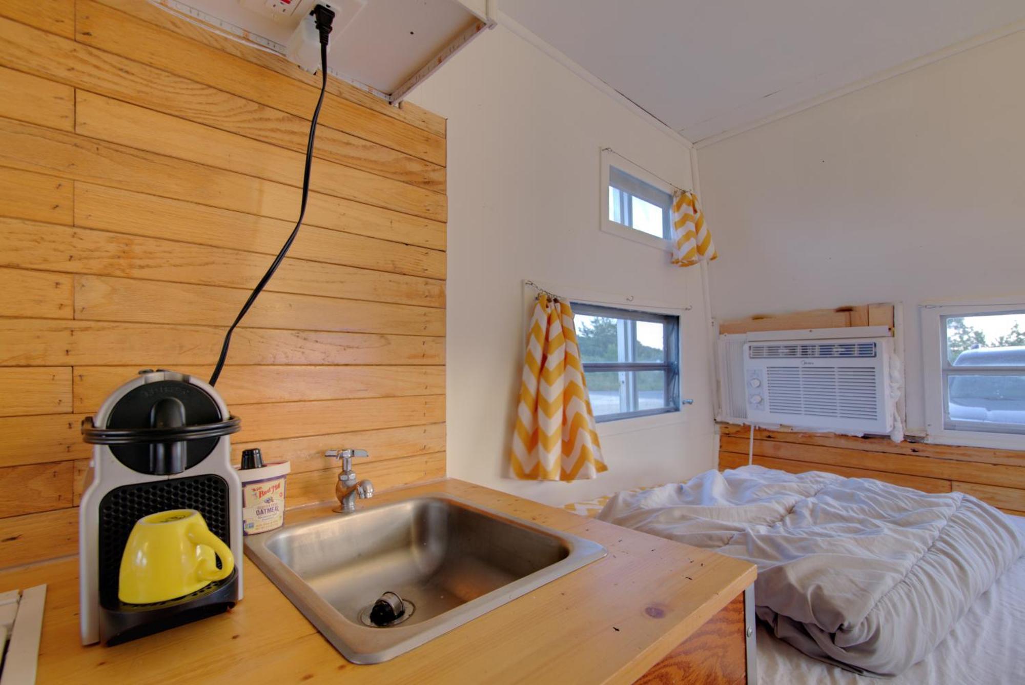 Little Apple Wander Camper Manhattan