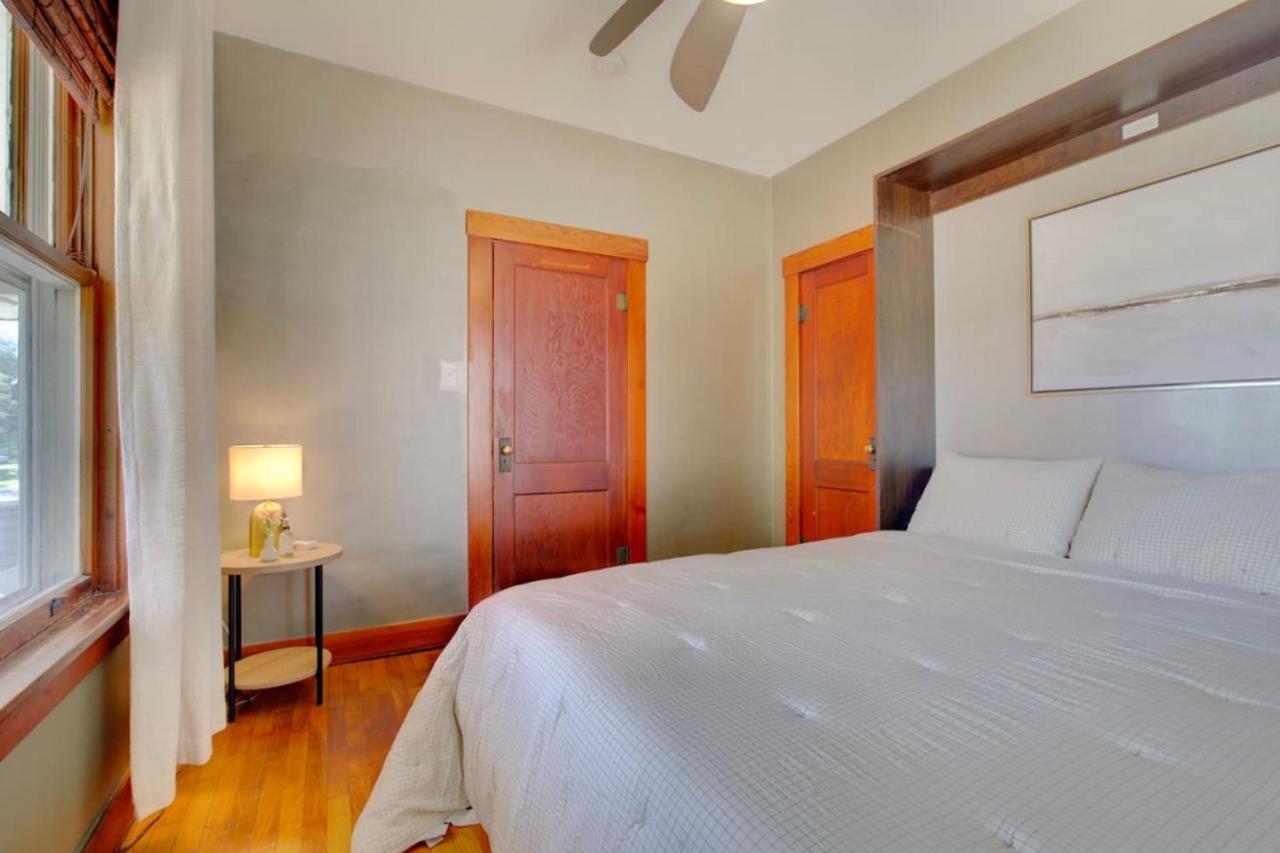 The Charming 2bd 1bth Holiday home Manhattan