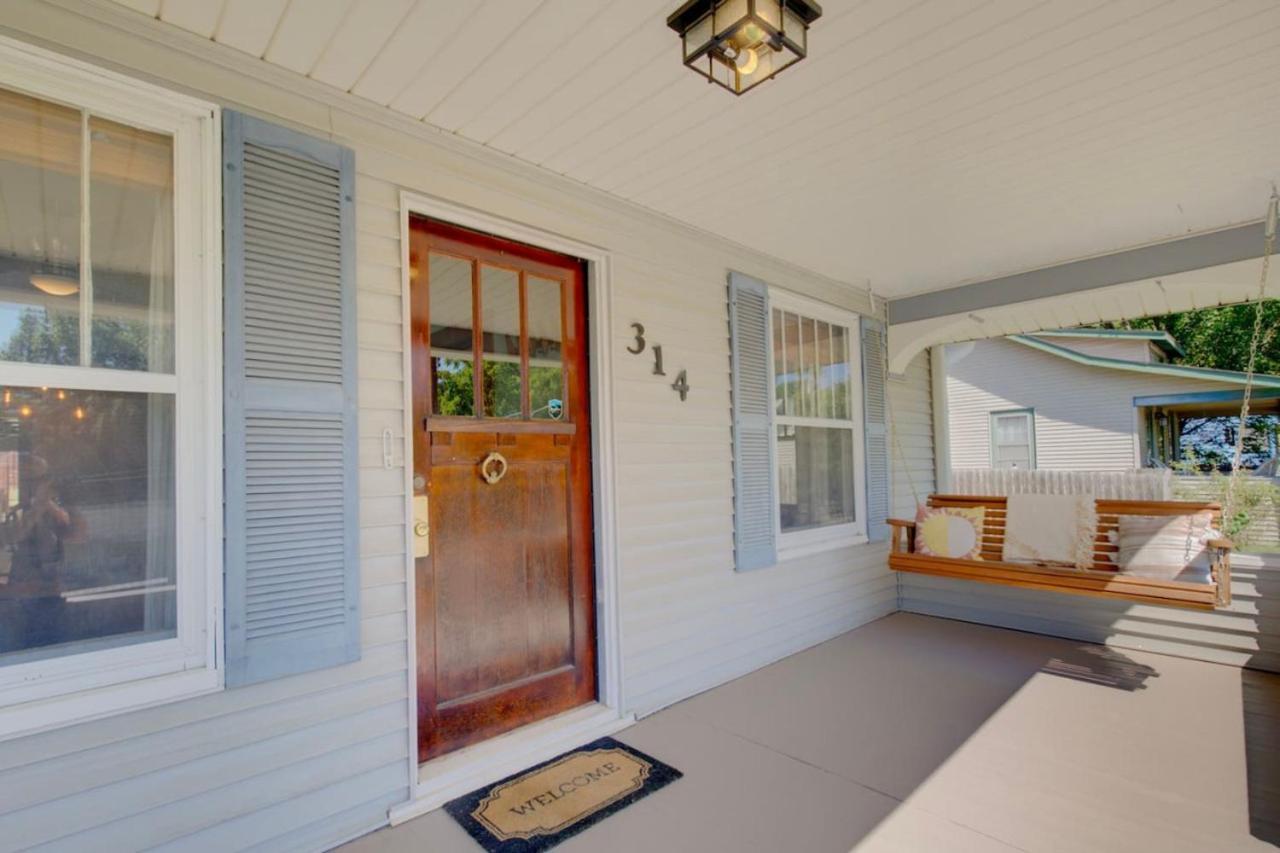 The Charming 2bd 1bth