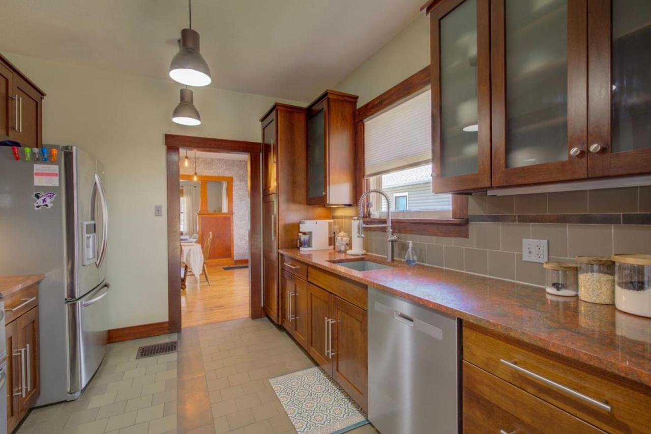 The Charming 2bd 1bth