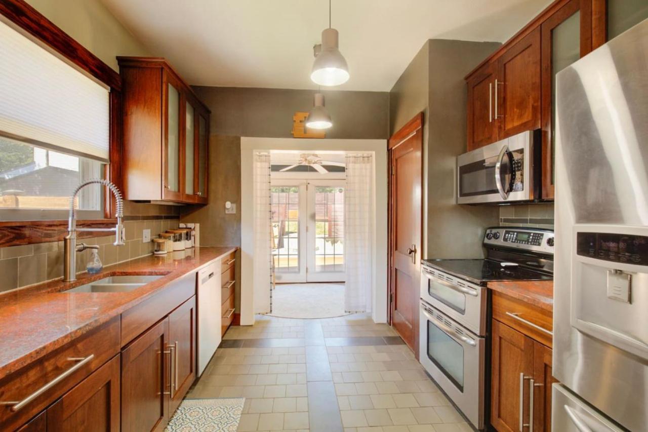 The Charming 2bd 1bth
