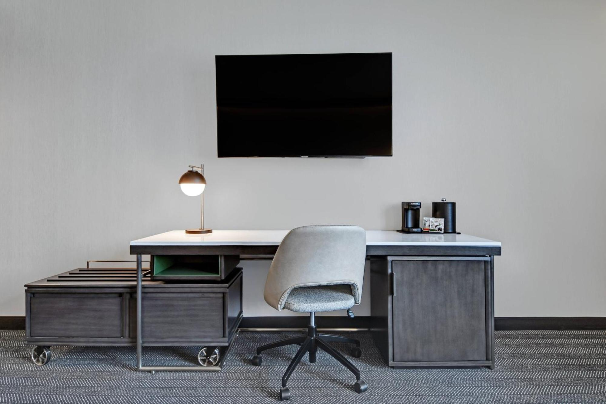 Courtyard By Marriott Aggieville Hotel