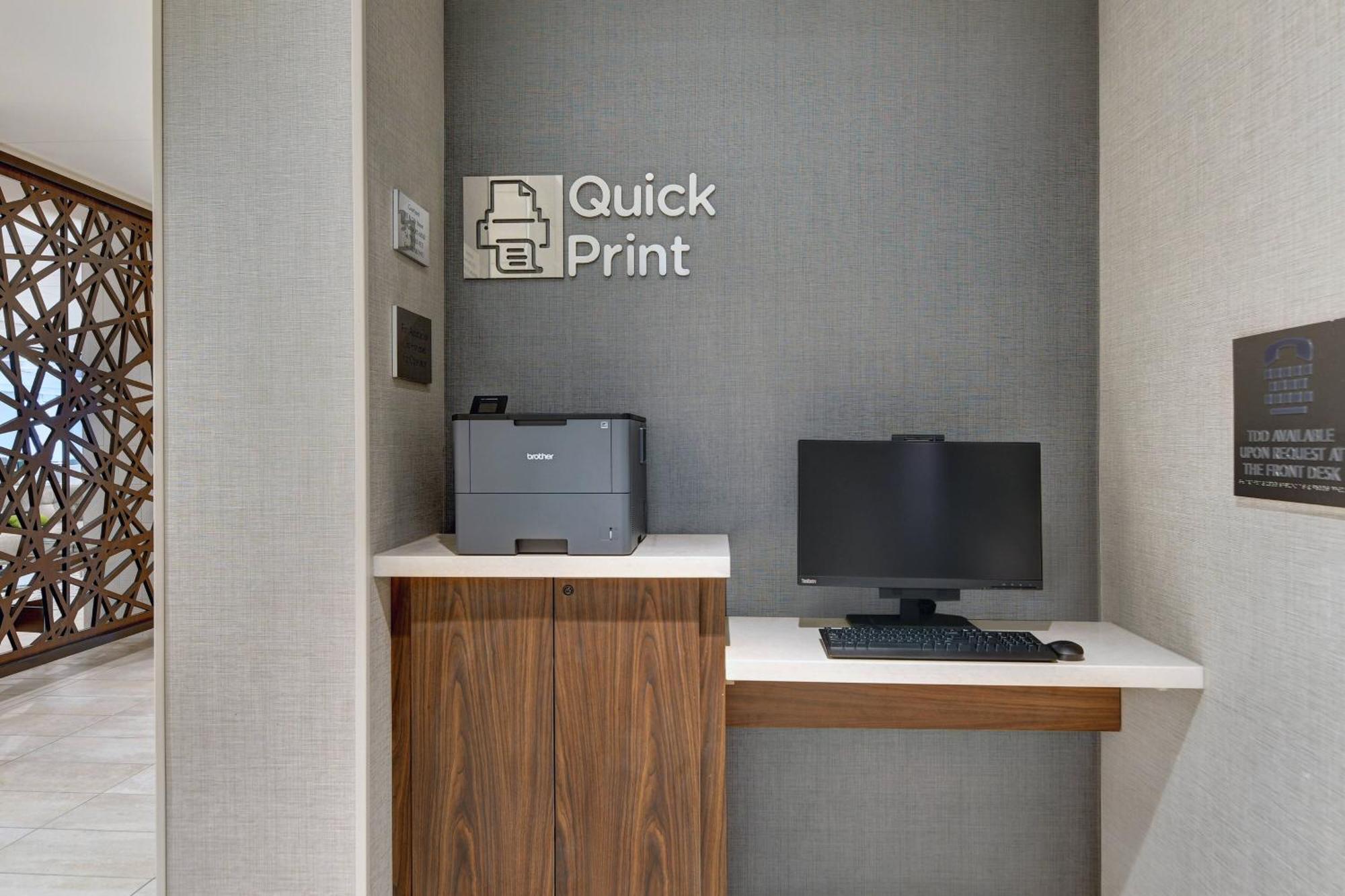 Hotel Courtyard By Marriott Aggieville Manhattan
