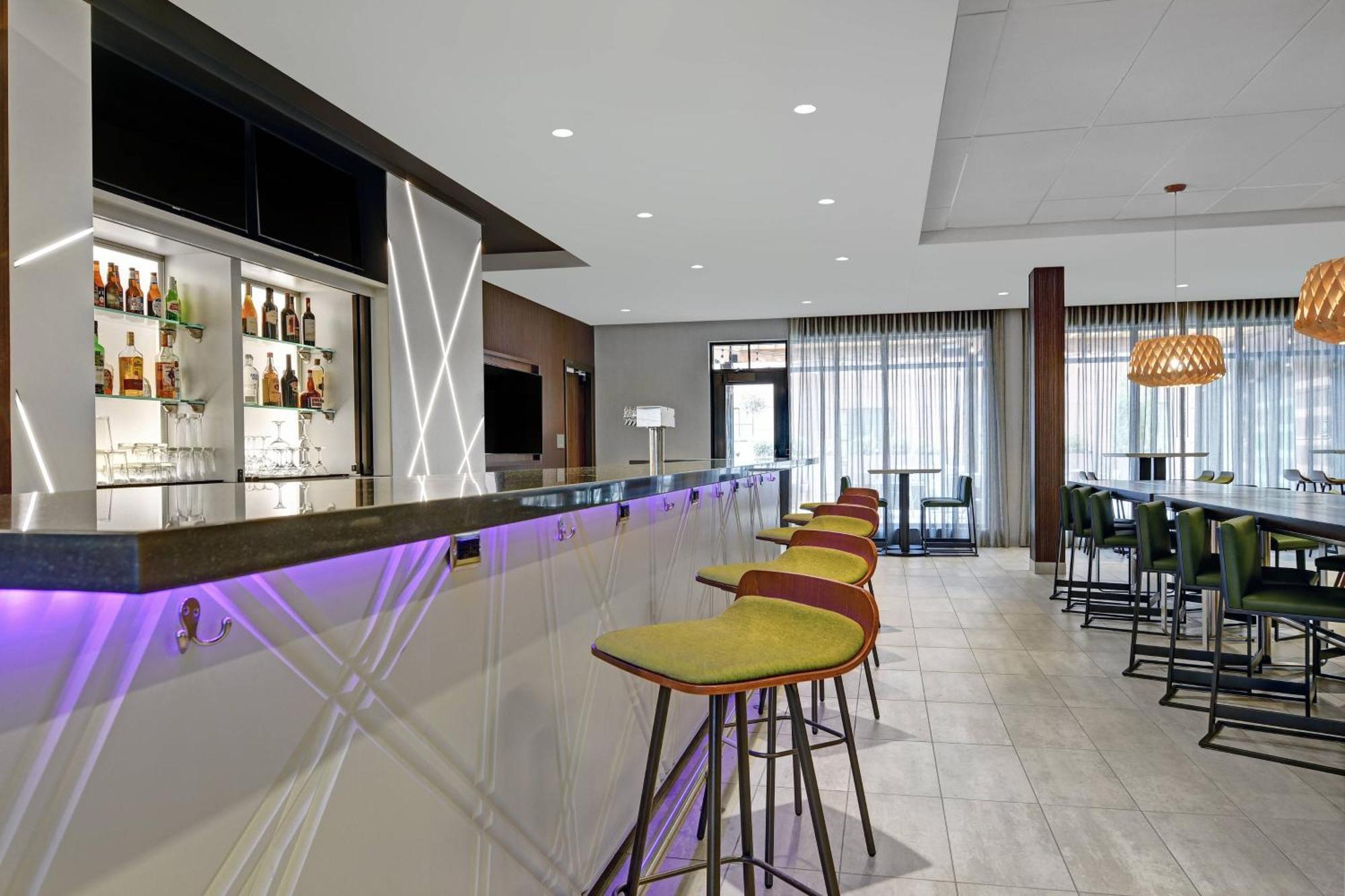 Courtyard By Marriott Aggieville