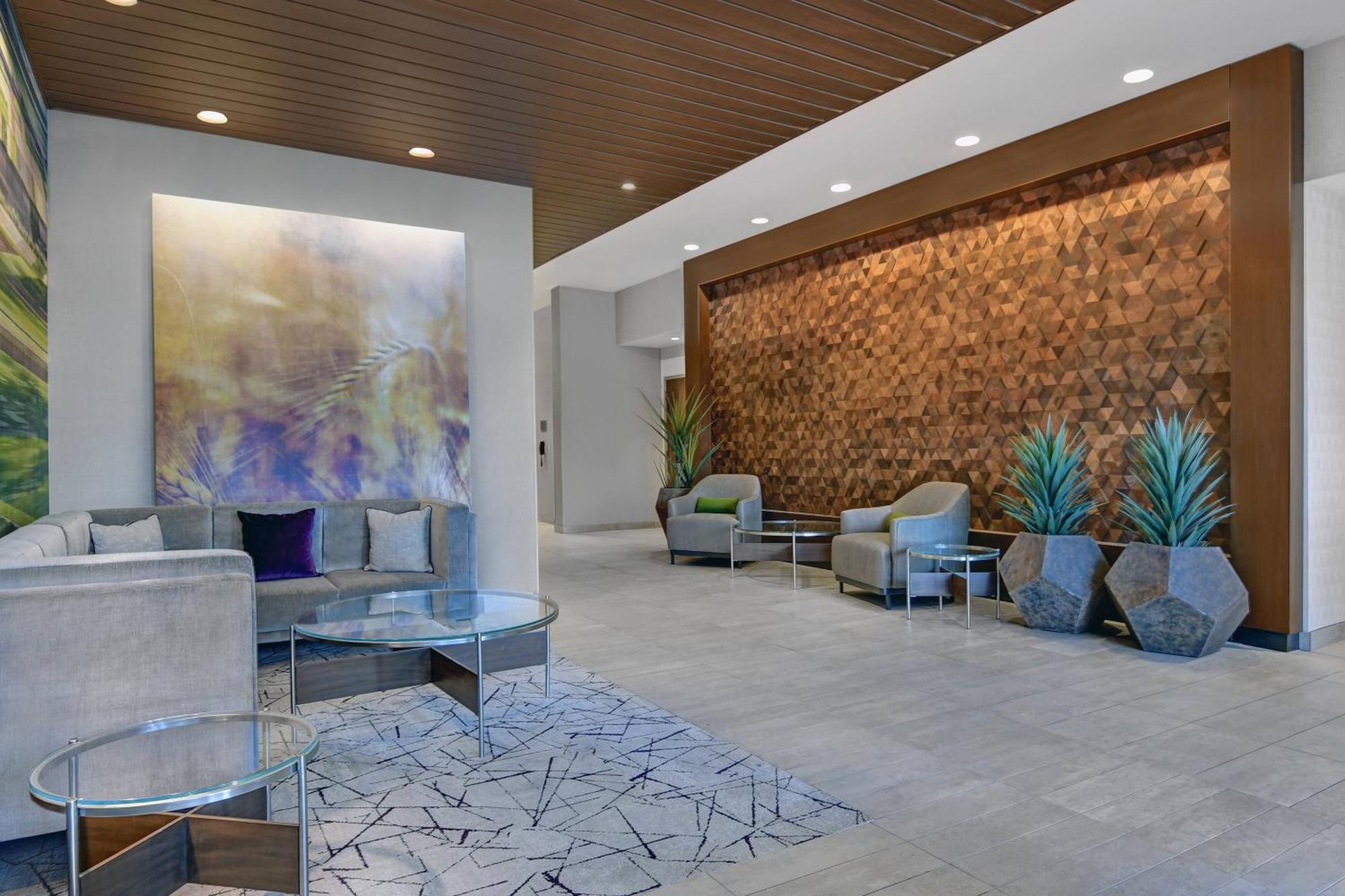 Courtyard By Marriott Aggieville Hotel Manhattan