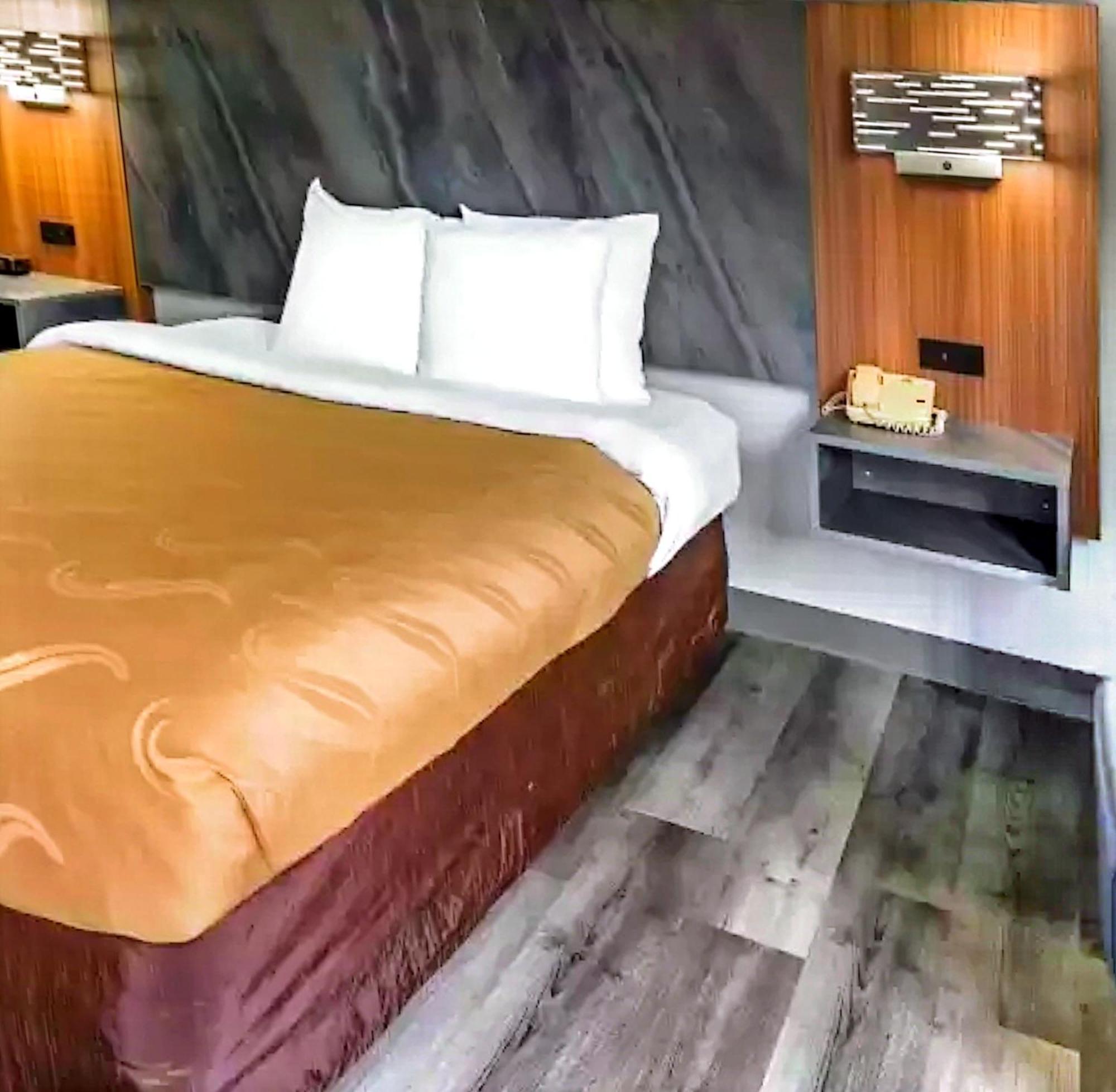 Quality & Hotel 3*