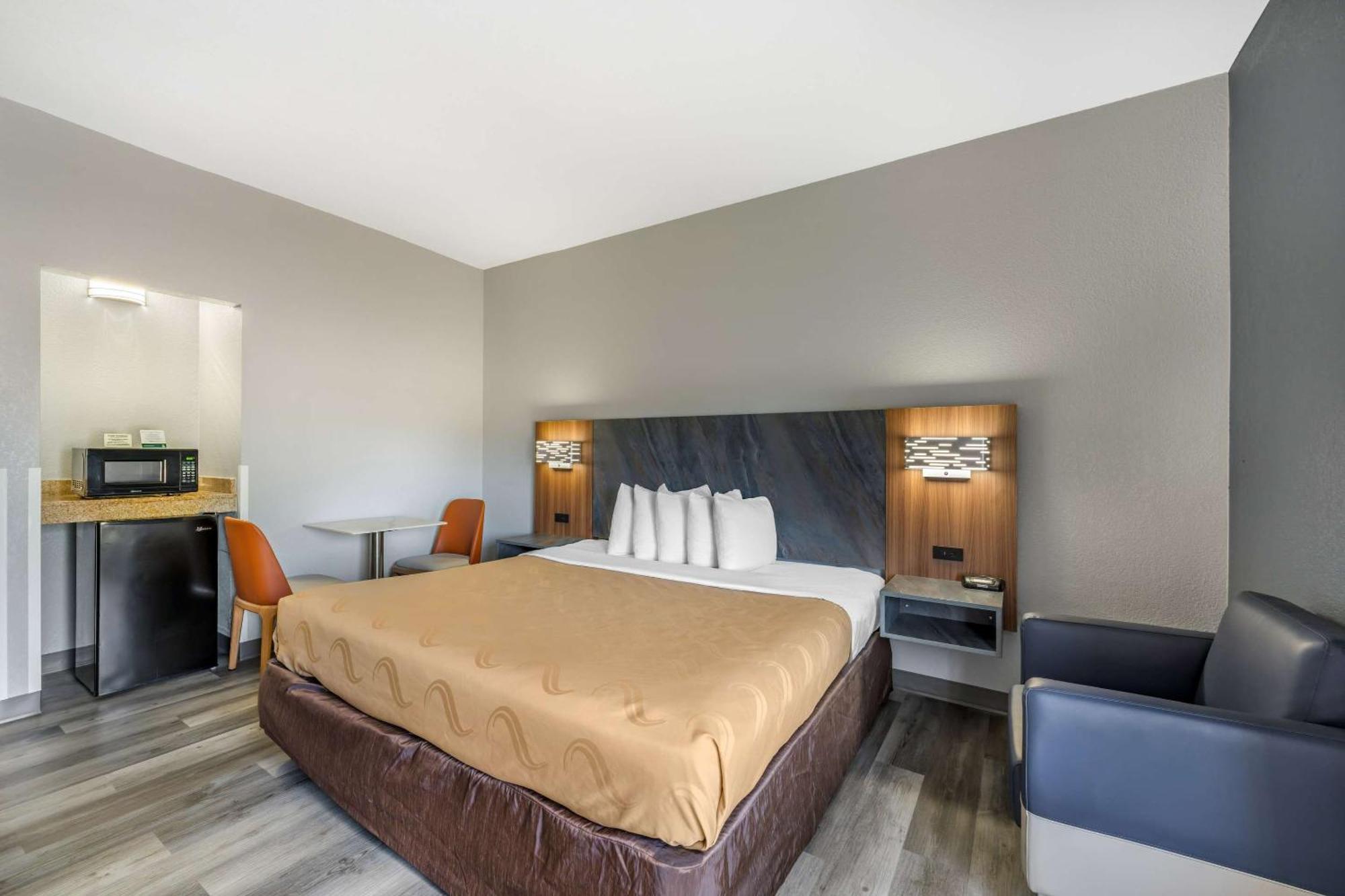 Quality & Hotel Manhattan