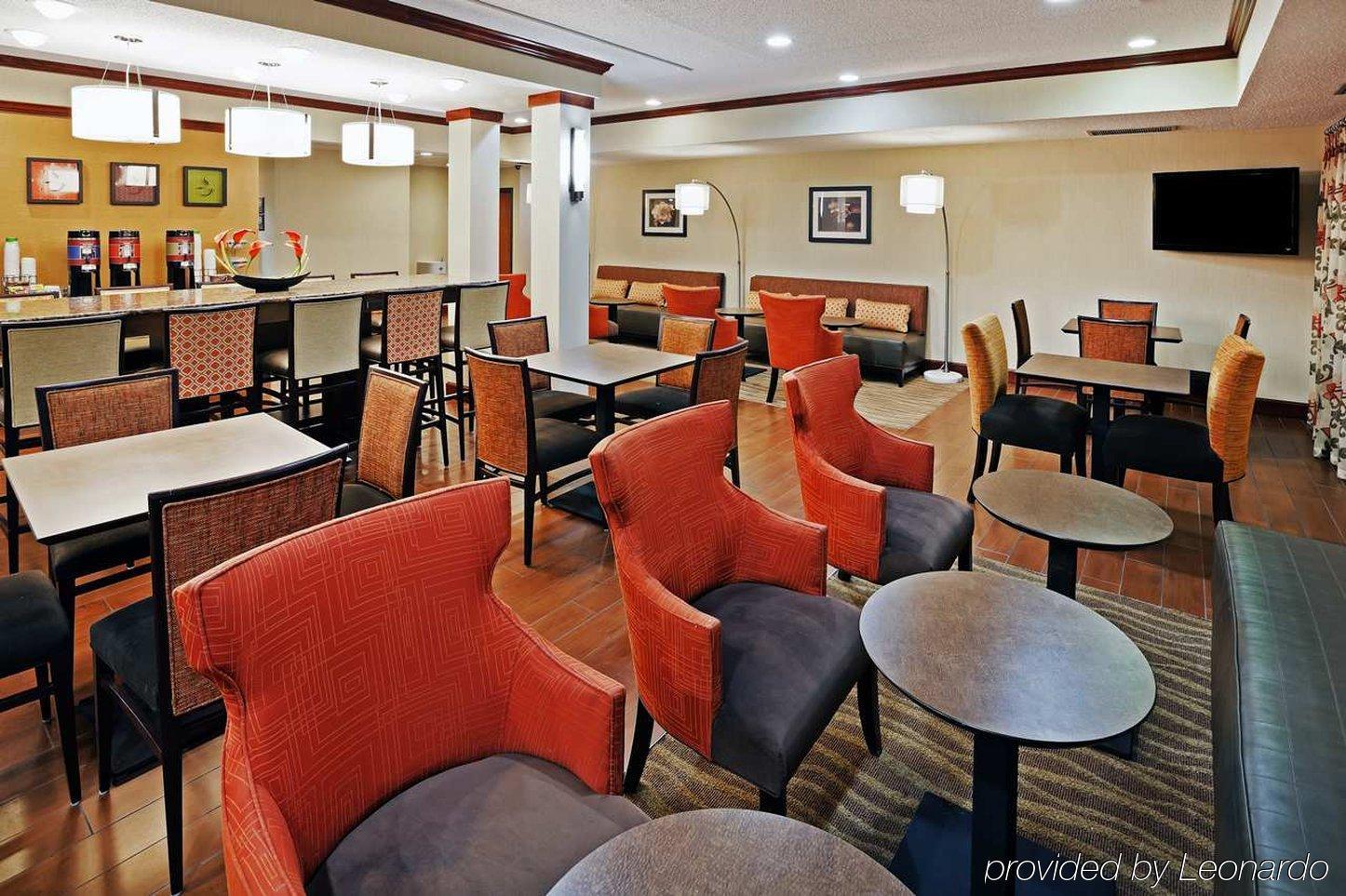 Hampton Hotel 2*