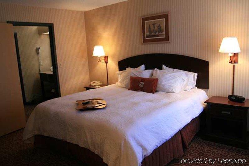Hotel Hampton