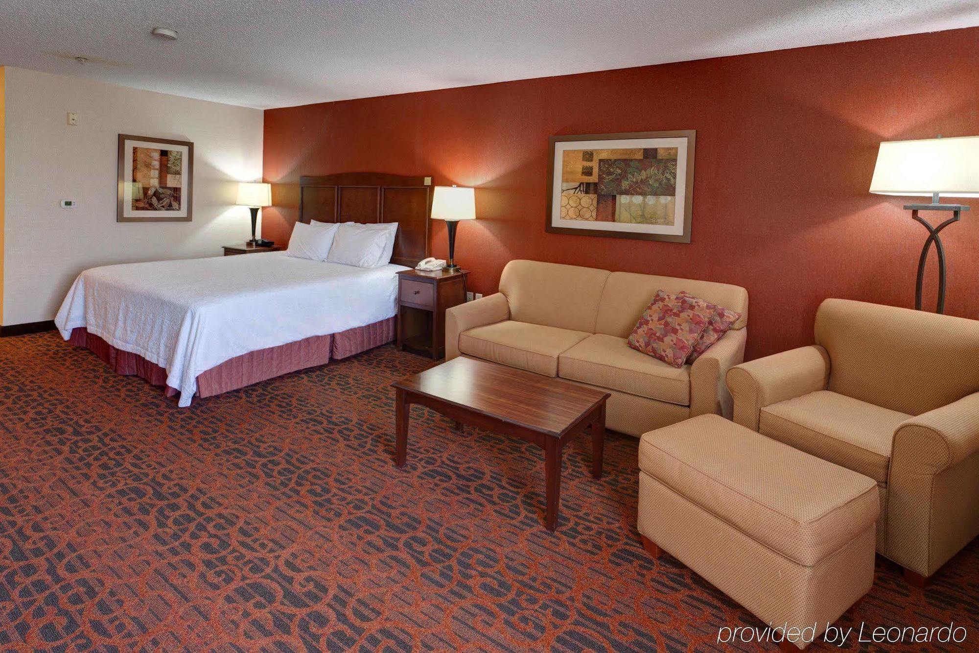 Hampton Hotel
