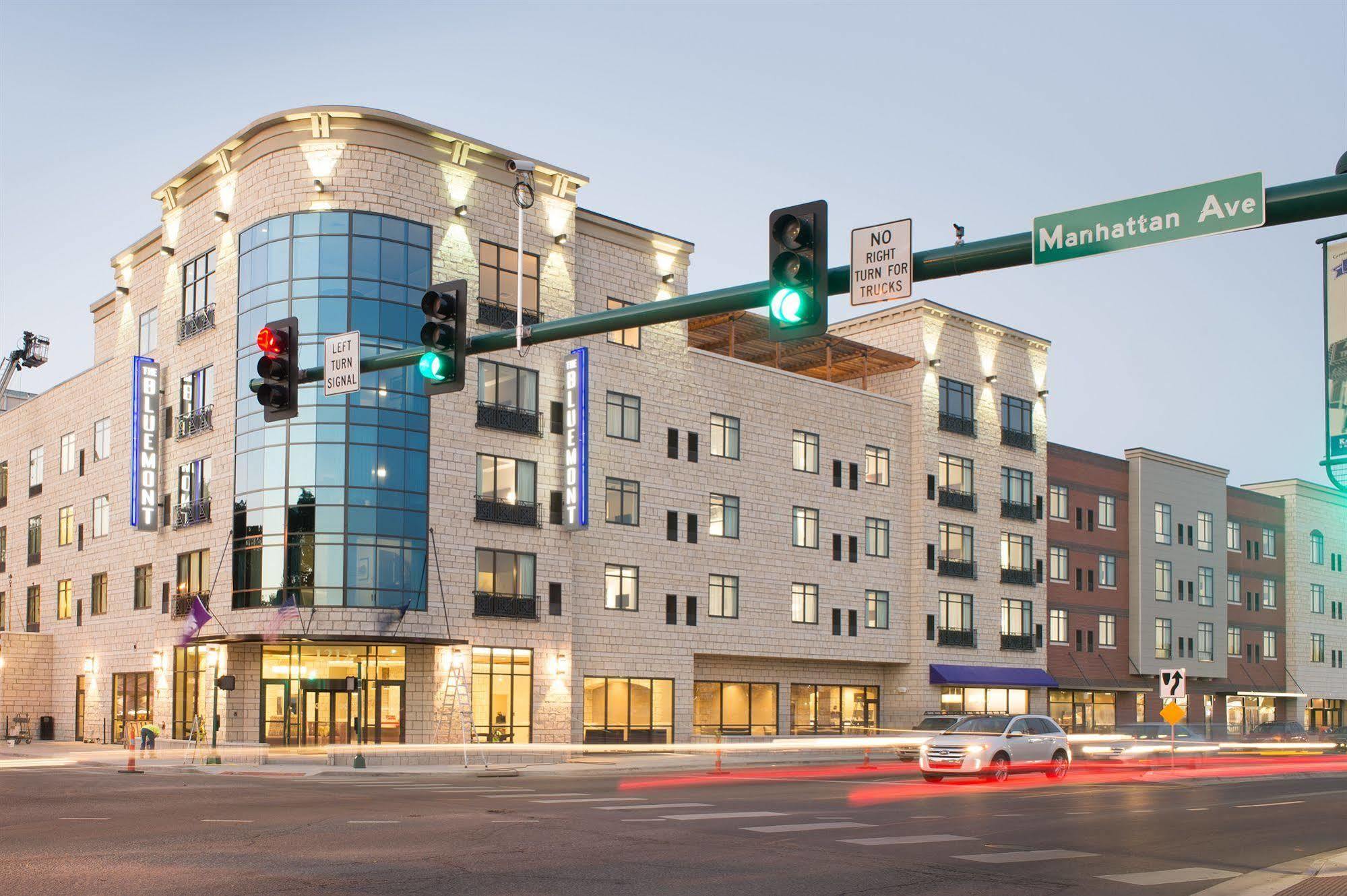Bluemont Hotel