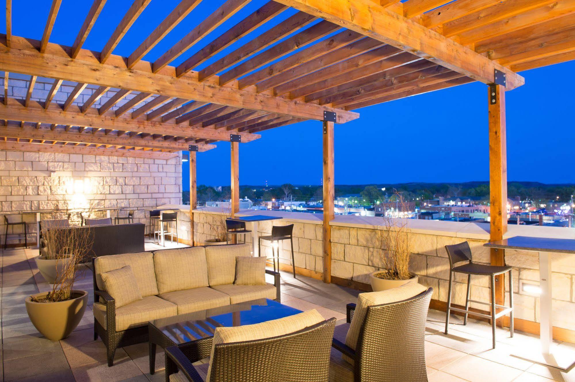 Bluemont Hotel 3*