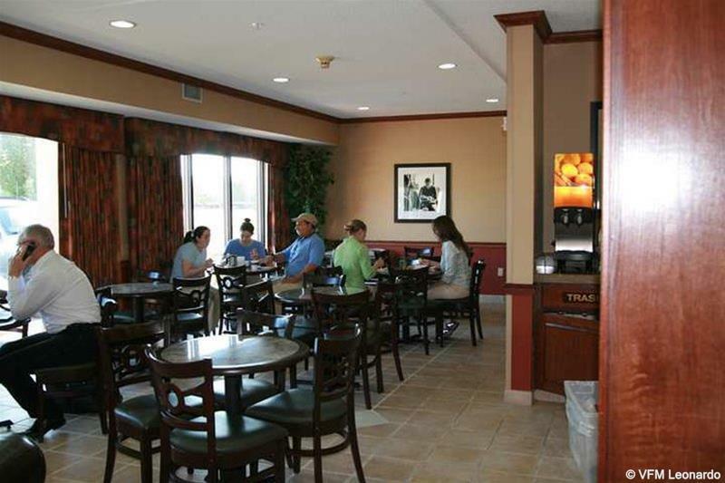 Hampton Hotel