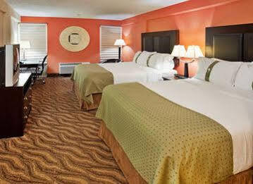 At The Campus By Ihg Manhattan