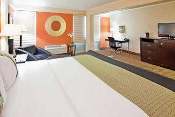 At The Campus By Ihg 3* Manhattan