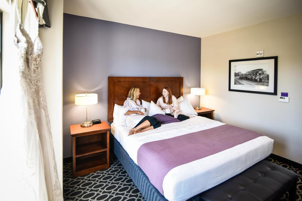 Bluemont 3* Manhattan