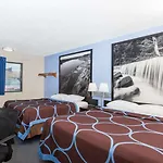 Super 8 By Wyndham Manhattan Ks