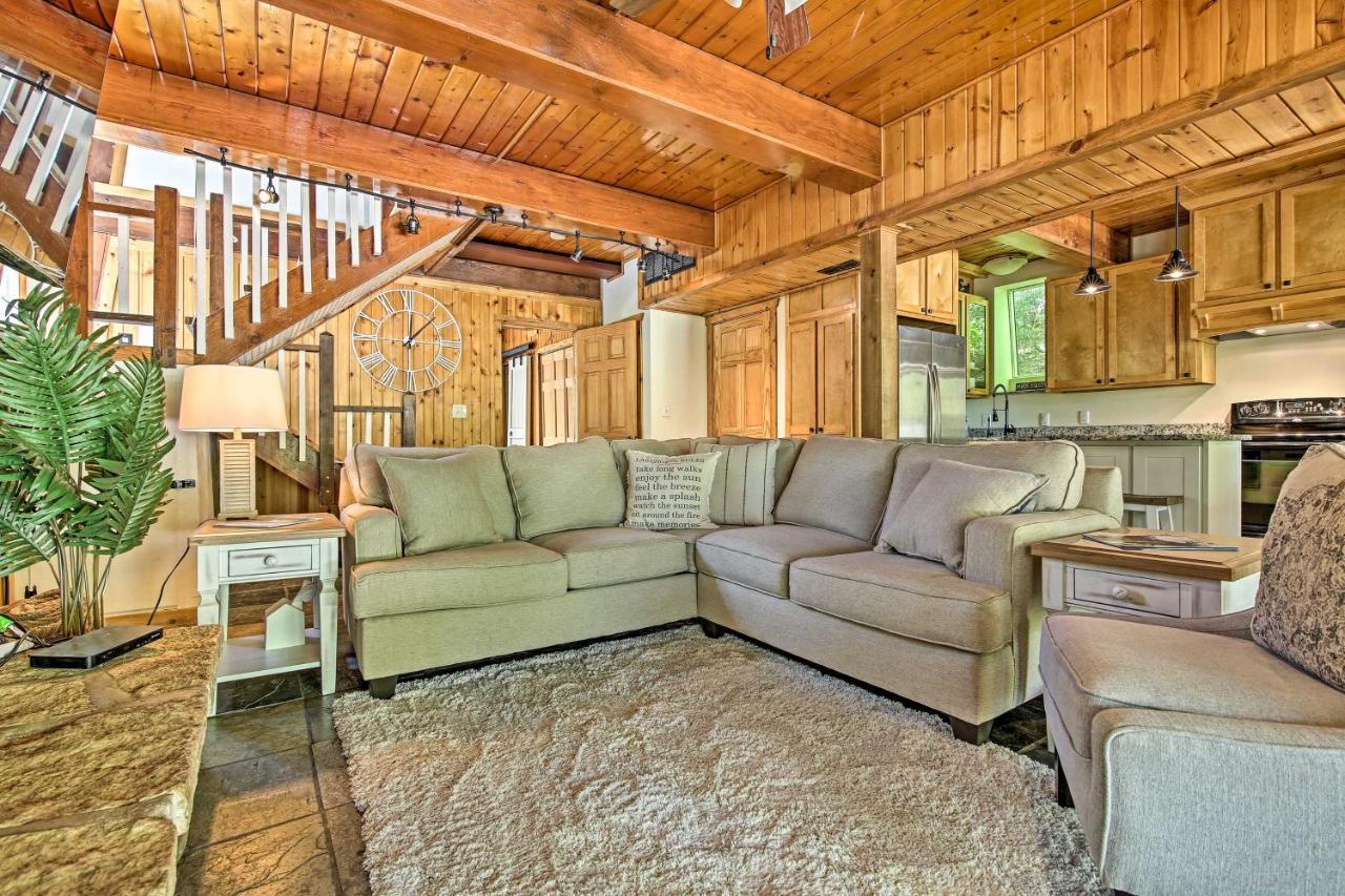 Secluded Retreat With Covered Patio And Sun Deck! *