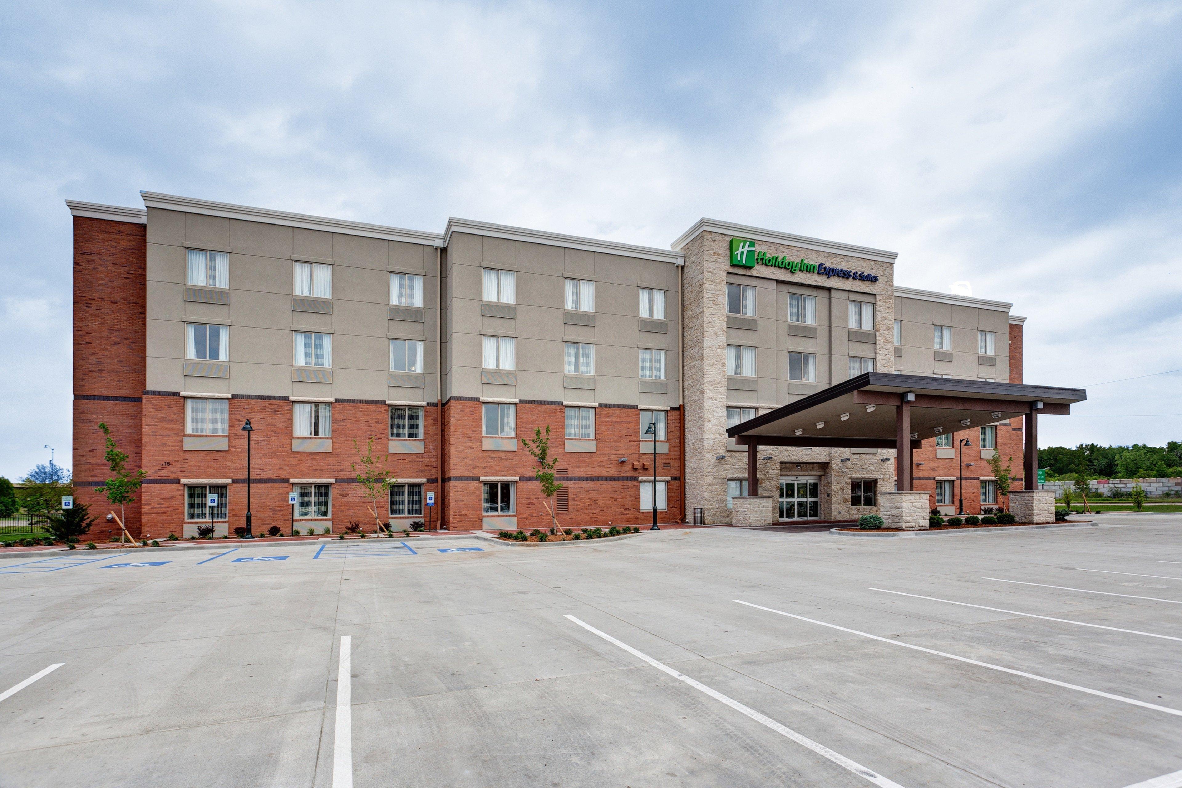 Express & By Ihg Hotel